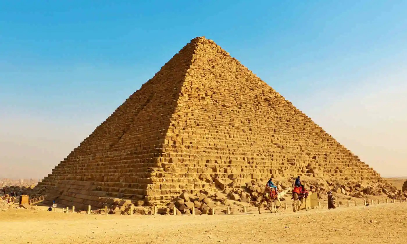 Dentro de la pirámide de Menkaure