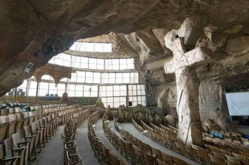 La Iglesia Rupestre