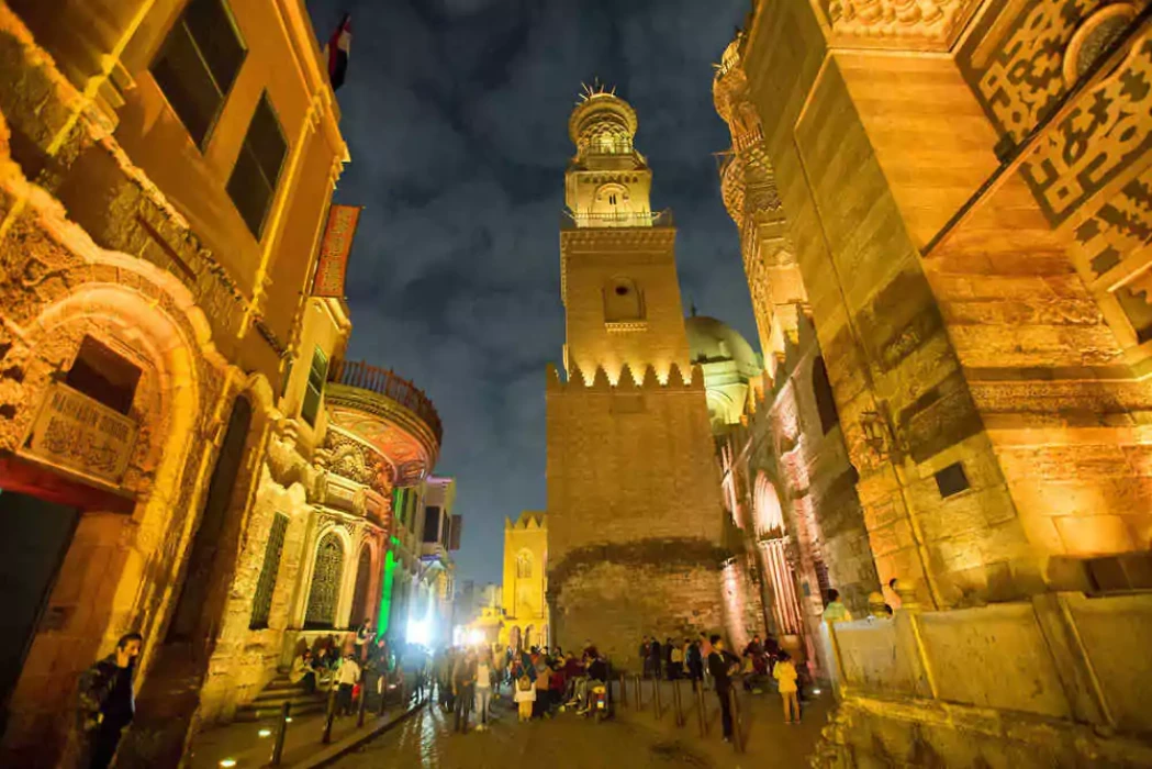 Tour de El Cairo desde Luxor en vuelo
