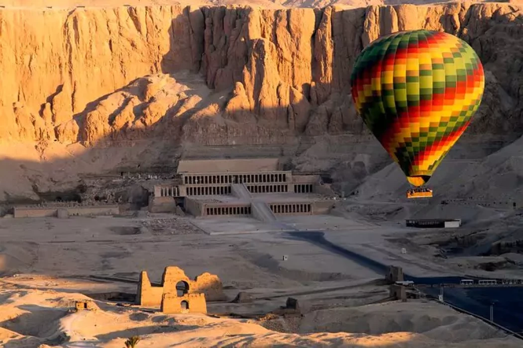 Paseo en globo aerostático en Luxor