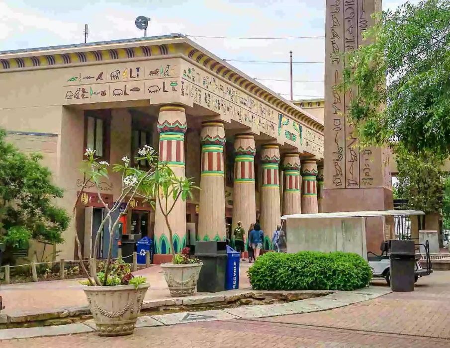 Excursión de un día a las pirámides de Giza, Sakkara y Memphis