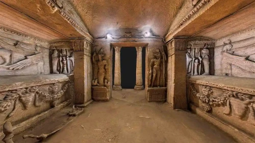 Catacombes de Kom El-Shoqafa