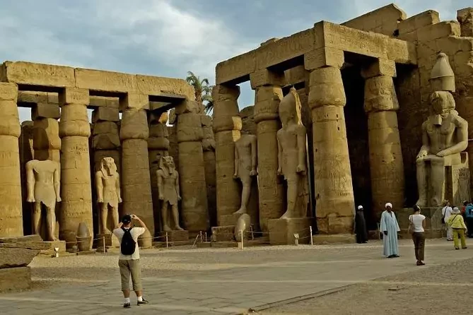 Crucero de 3 noches por el río Nilo de Asuán a Luxor