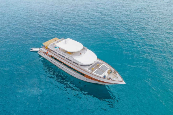 Liveaboard Leisure