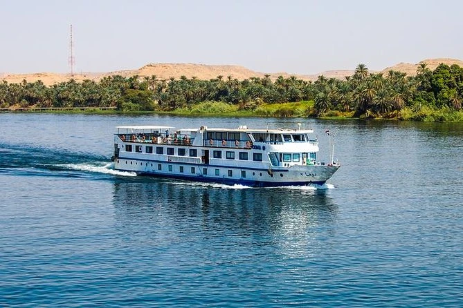 Crucero de 4 días por el Nilo: Crucero Semiramis II de Asuán a Luxor