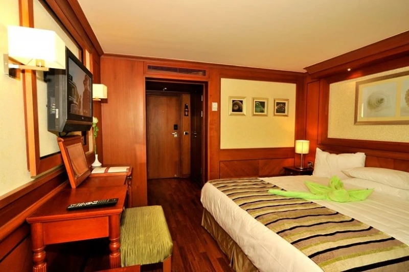 Crucero de 4 días en el MS Royal Viking de Asuán a Luxor