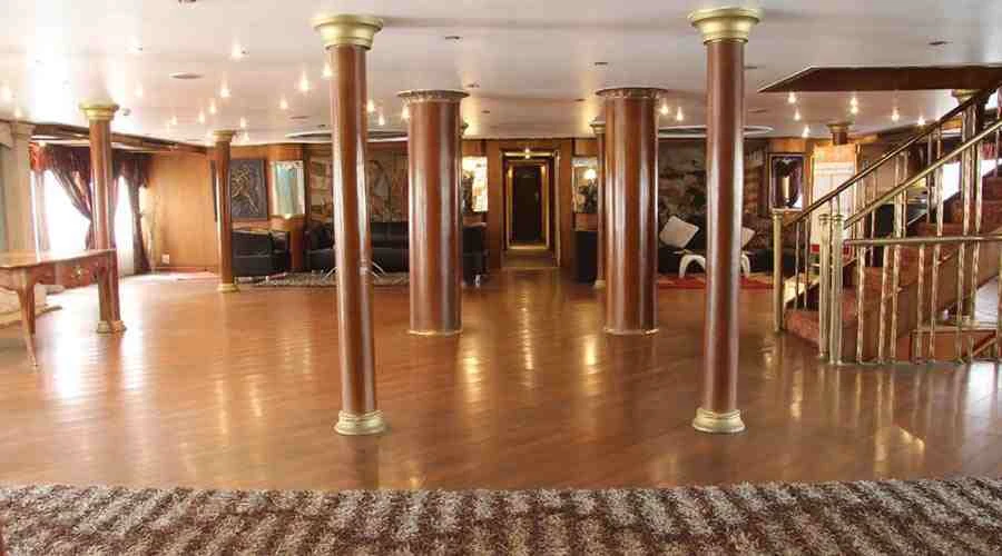 Crucero Élite de 4 días por el Nilo de Asuán a Luxor