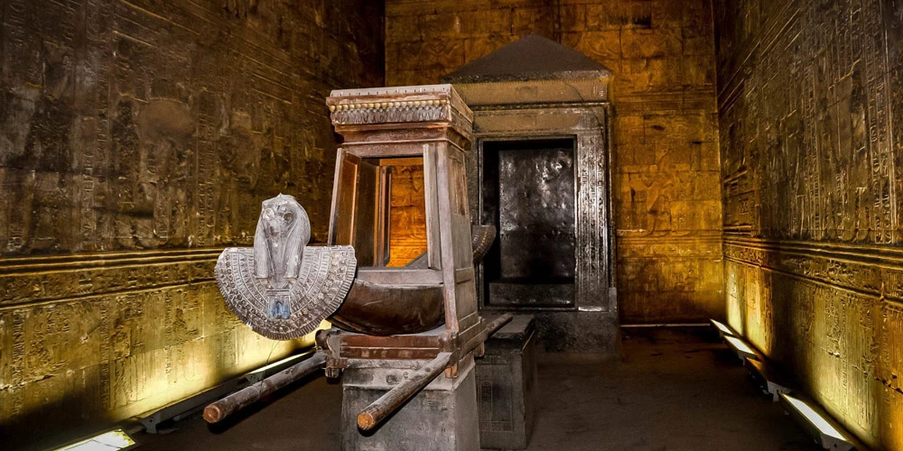 12 Days in Cairo, Luxor and Aswan with Dahabiya Luxury tour