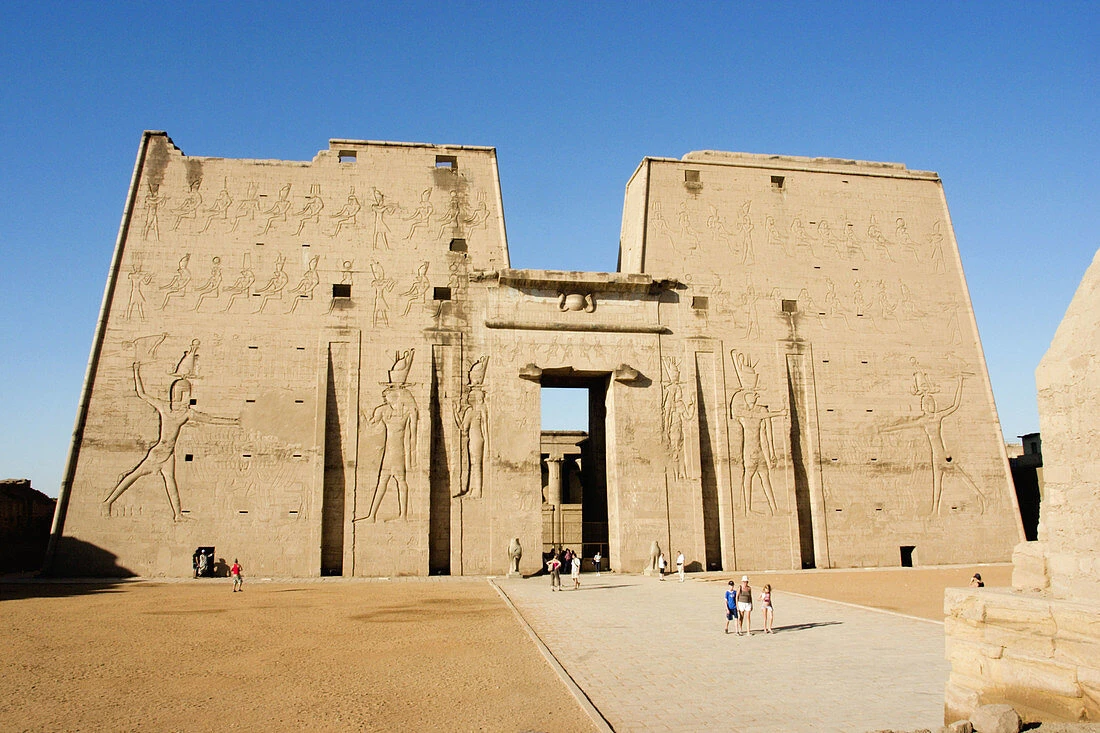 7 Days Cairo & Nile Cruise at Christmas