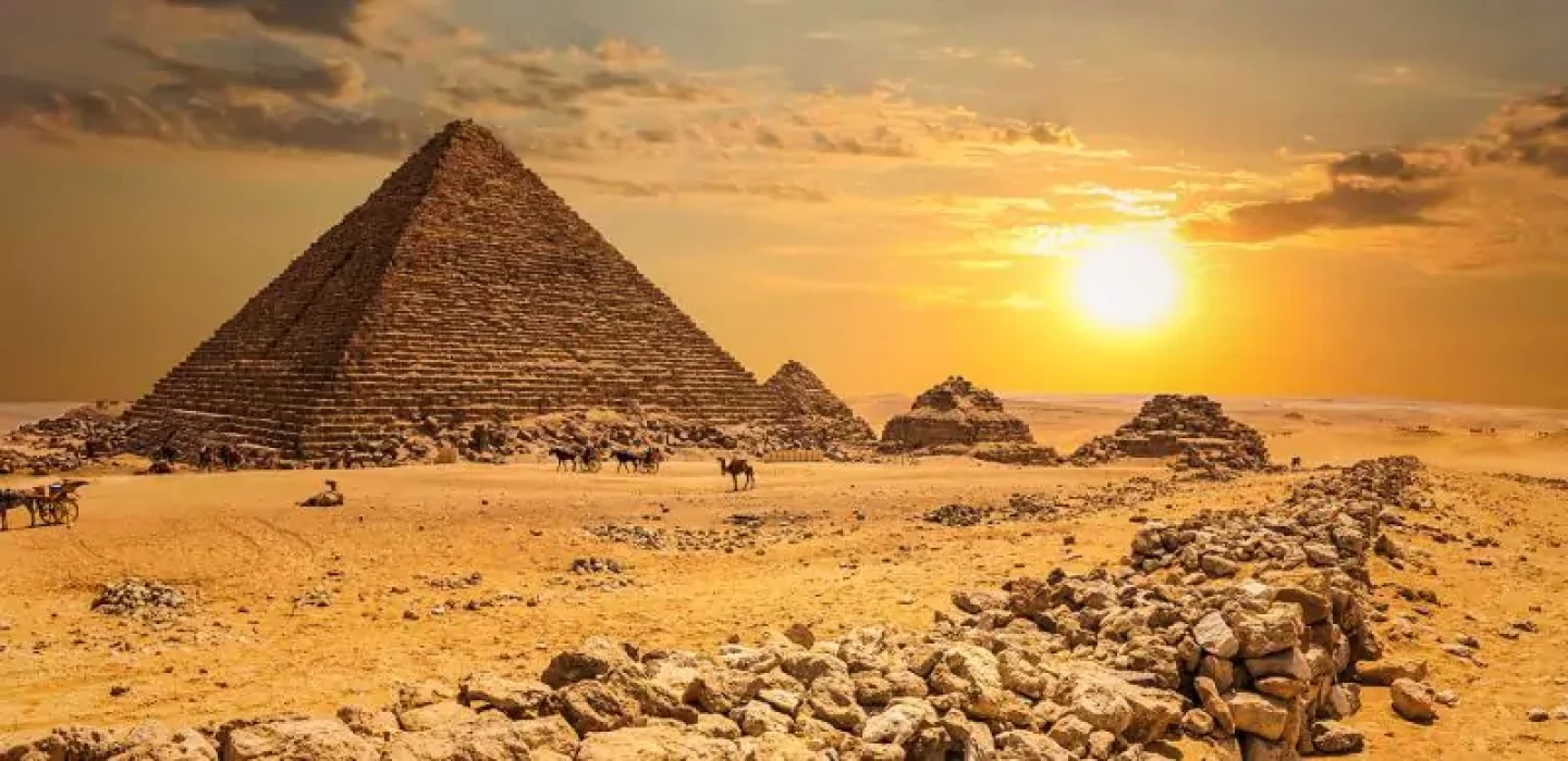 Tour a las pirámides desde Hurghada