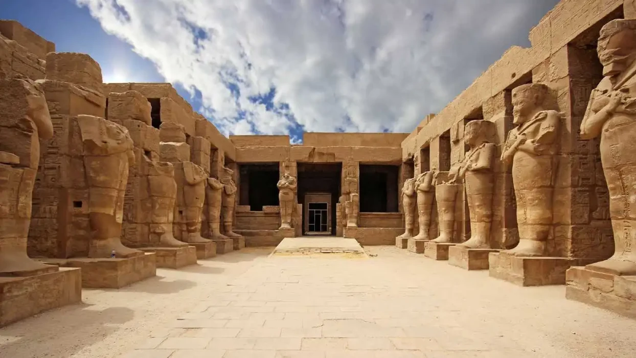 Luxor Trip from Sharm El Sheikh by Plane